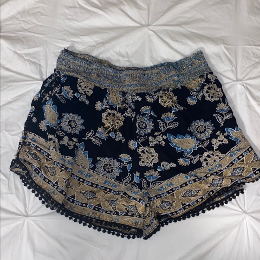 Pattern Flow Shorts - image 1
